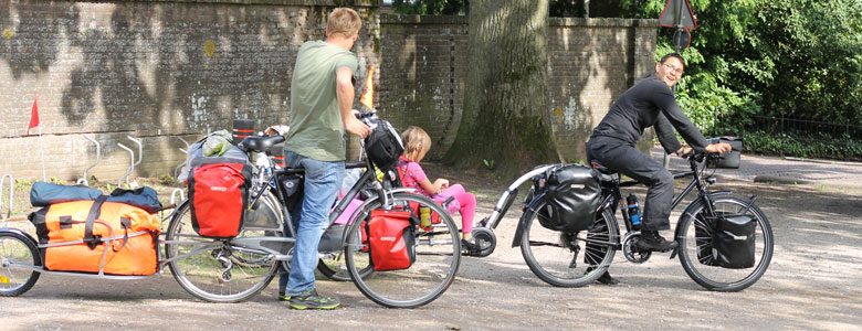fietsenmetkinderen